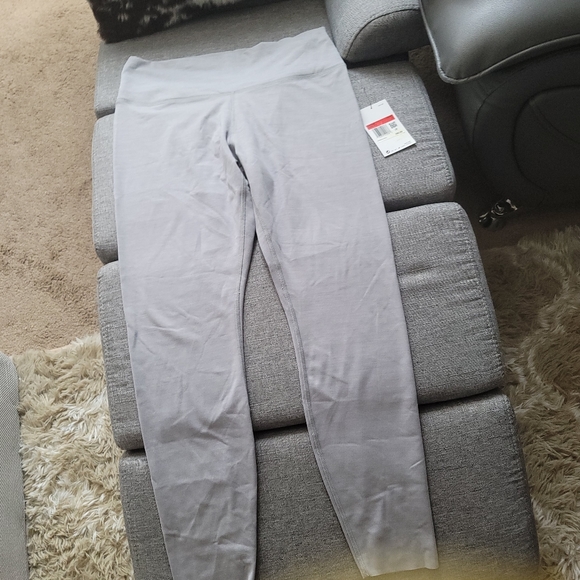 New Nike yoga pants Large - Picture 5 of 6